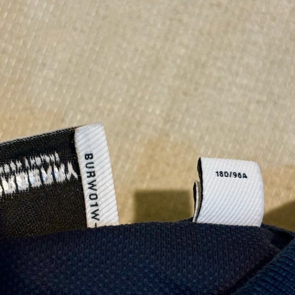 Burberry Logo Stripe Collar Polo Shirt 🔥 - Picture 6 of 6